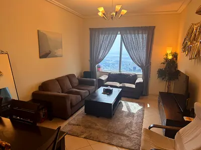 Clean and quiet bedroom with private bathroom for single person