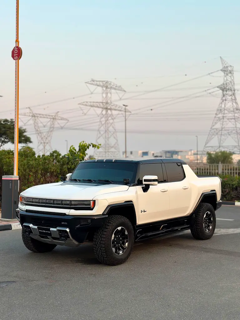 GMC Hummer 2022 — photo 1 of 13