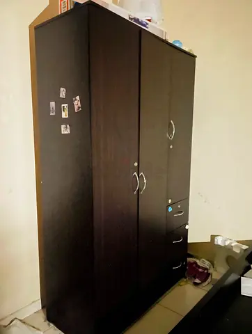 Free Items, 3 door cupboards, Queen size bed, Dressing table
