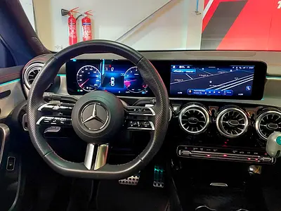 صورة 10 لـ 2025 Mercedes-BENZ CLA