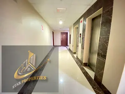 PARKING FREE LIKE A NEW BUILDING WEEKEND OFFER 2 BHK 36 K 6 CHQS FAMILY BUILDING MAIN ROAD