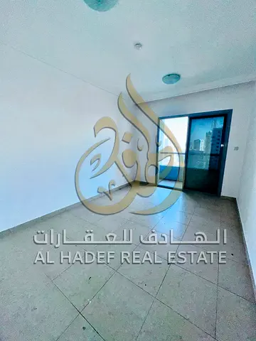 🏡 شقة للإيجار السنوي في التعاون – الشارقة ✨ غرفة وصالة مع بلكونة | موقع مميز قريب من جميع مخارج دبي | جاهزة للسكن فرصة رائعة للسكن في منطقة التعاون،