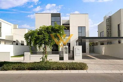 Luxury 4BR Villa | Single Row | Spacious Layout