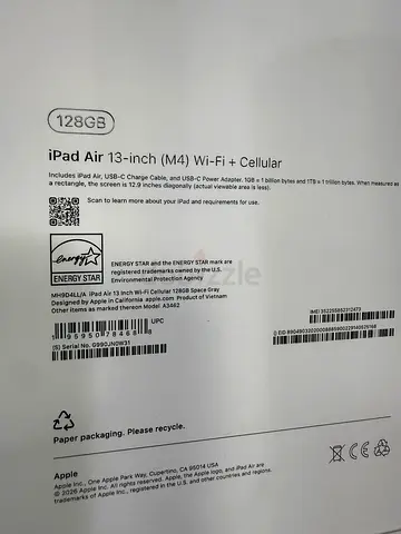 Apple iPad Air M4 13-inch (128GB) Wi‑Fi + Cellular - 2 days use