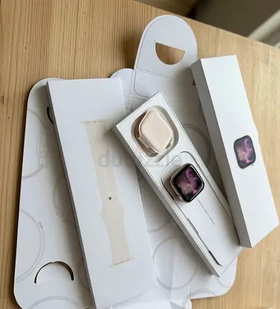 Apple Watch Series 11 (with  band) - Like New, Original Packaging