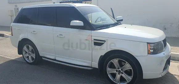 Land Rover Range Rover Sport HSE 2013 - American Specs - Excellent Condition