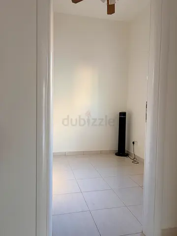 Beautiful room in a Villa - All Bills Included