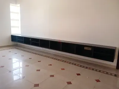 Long Wall-Mounted TV Console / Floating Entertainment Unit