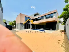Luxurious Life Style! Brand New 5Bedrooms Villa in Kaya Massar