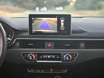 صورة مصغرة 12 لـ 2019 AUDI A4