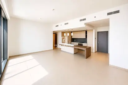 POOL VIEW | VACANT | PREMIUM LIVING