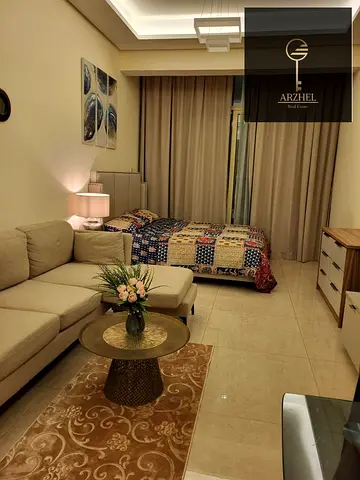 Fully Furnished | Spacious & Bright Apartment | Vacant