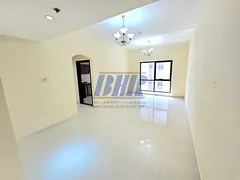 Near to Pond Park and Zulekha Hospital || 2 BHK || Full Facilities
