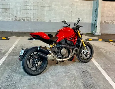 DUCATI MONSTER 1200S Stock