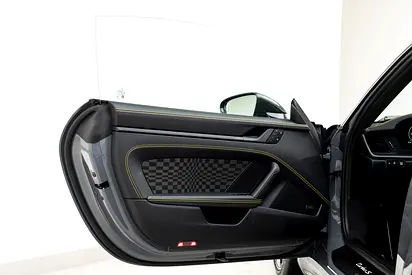 صورة مصغرة 11 لـ 2026 Porsche 911