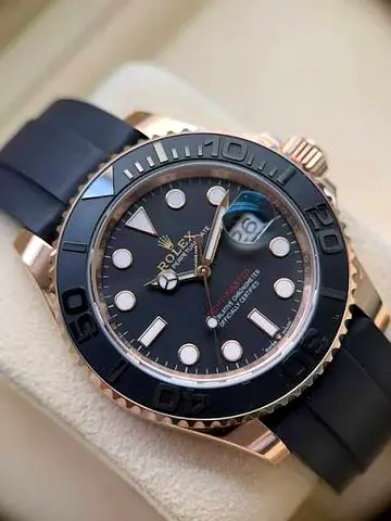 Mastercopy of Rolex Yacht-Master style mens watch with black dial and rubber strap