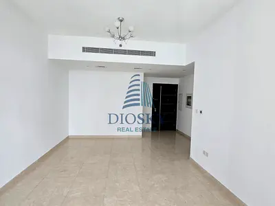 Spacious Apartment|Prime Location|Vacant & Ready