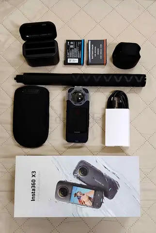 Insta360 X3 camera with accessories - good condition
