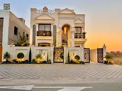 Luxury villa in a prime location, fully equipped with air conditioning, directly opposite the mosque