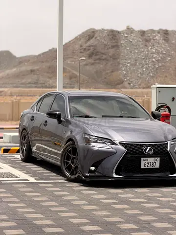 Lexus GS 350 F Sport 2014 - Sleek Design  Performance