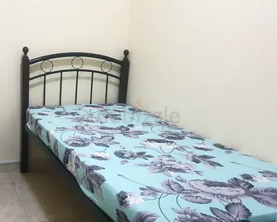 WOODEN STEEL SINGLE BED WITH MATTRESS  (90*190)