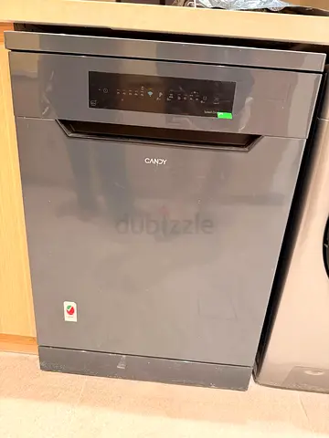 Candy freestanding dishwasher brand new