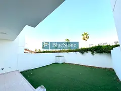 Single row | 3 bed with guest room down