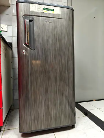 Whirlpool single-door refrigerator - good working condition