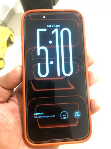I phone 17 pro max orange 256 GB under warranty