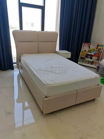 Twin Bed 1 year old
