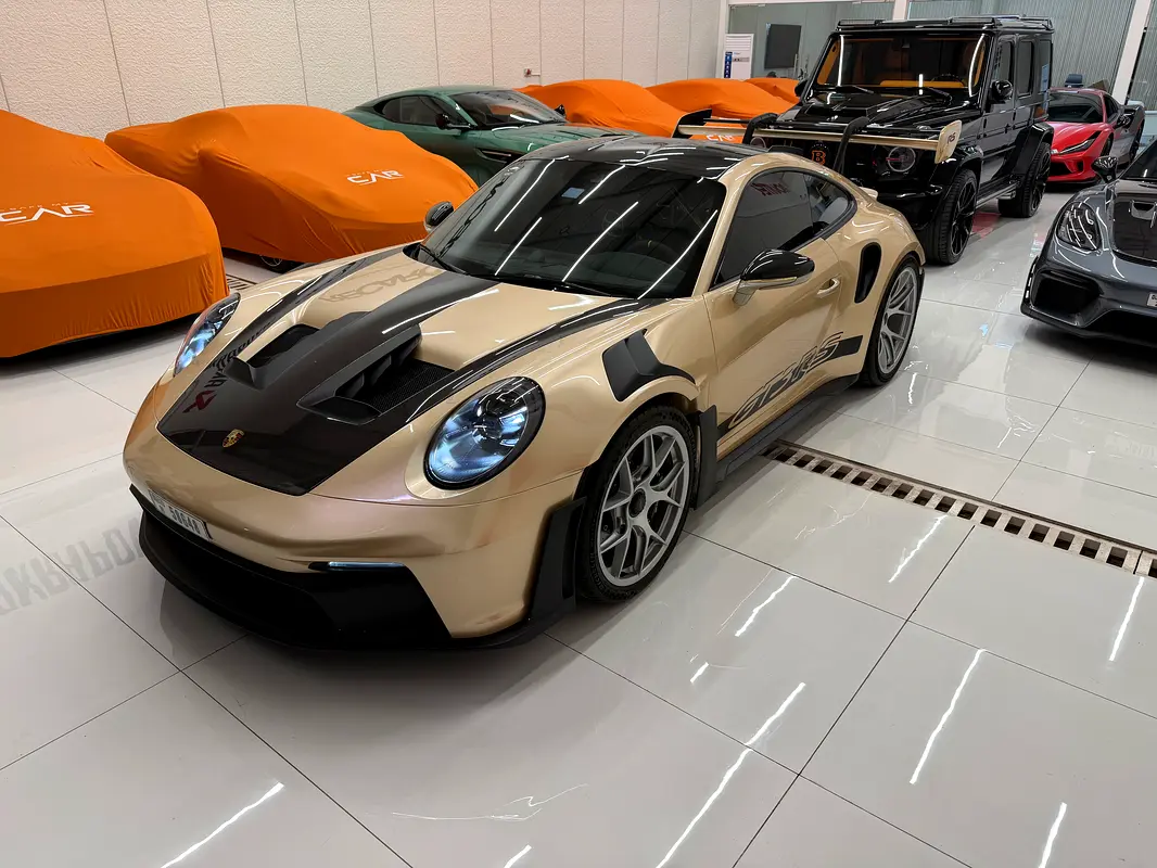 Porsche 911 2025 — photo 1 of 9