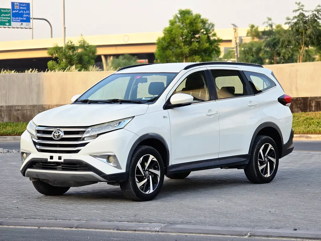 Toyota Rush 2020 — photo 1 of 11