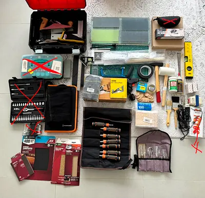 Assorted Woodworking Tools Set