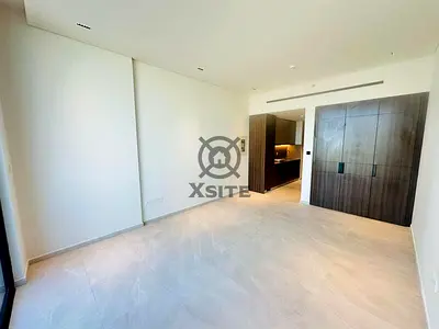 Bright Studio | Rent Today | Move in Ready
