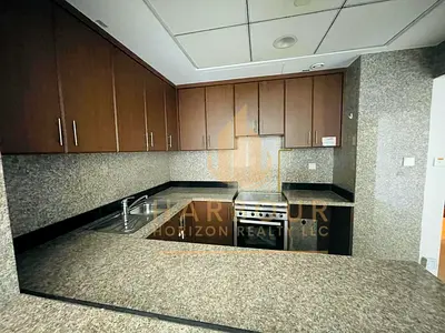 One Bedroom With Trace For Rent Business Bay