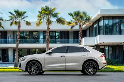 Audi Q8 55 TFSI quattro S line, миниатюра 2