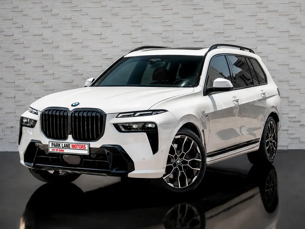 BMW X7 2023 — photo 1 of 20