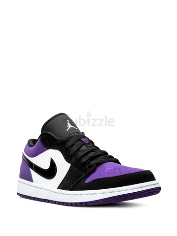 Nike Air Jordan 1 Low Purple Court ! As good as new !