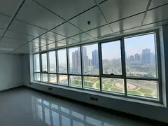 Free air conditioning | 2 free parking spaces | Office for annual rent in Sharjah, Al Majaz 2 | Over