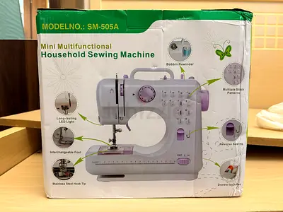 Mini Sewing Machine