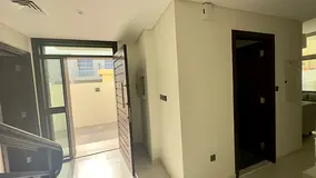 Studio apartment for rent monthly /1 person sharing