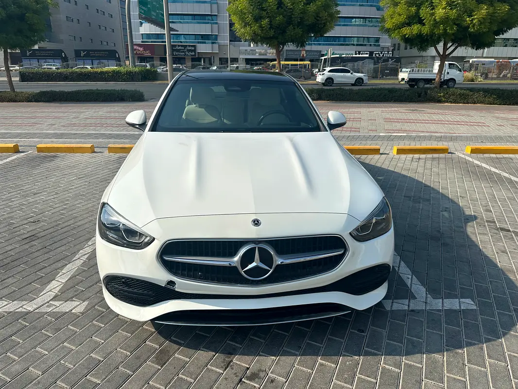 Mercedes-Benz C-Class 2023 — photo 1 of 6