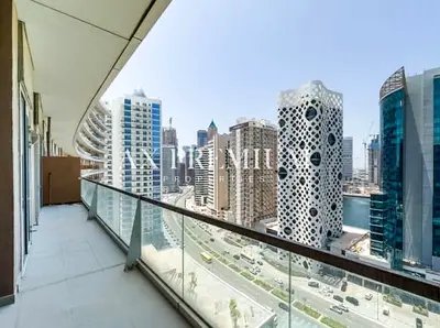 Spacious Studio | Canal View | Prime Business Bay