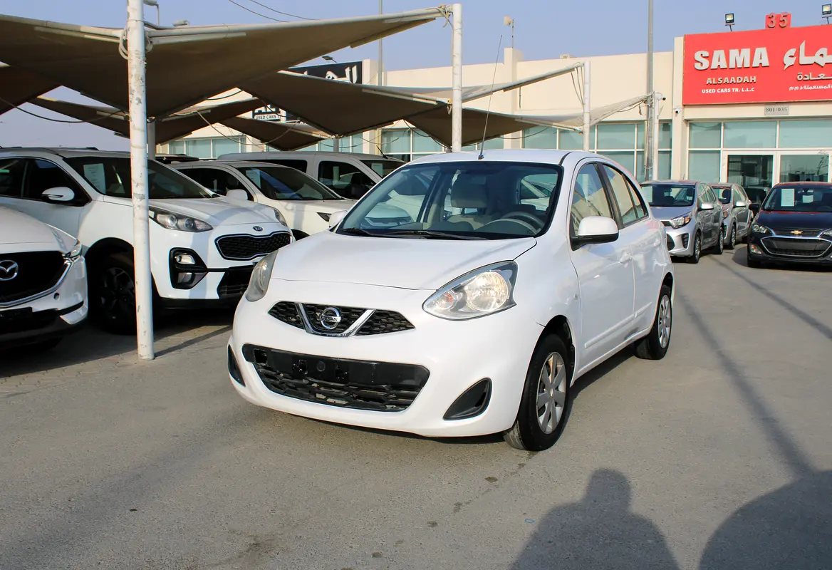 Nissan Micra 2020 — photo 1 of 10