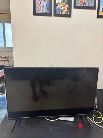 32-inch jeepas LED TV in good working condition