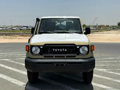 Petrol Toyota Land Cruiser  LC 79 LX 2025 GCC Specs
