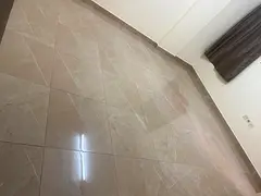 ROOM FOR RENT C/AC BUILDING FOR EXECUTIVE BACHELOR