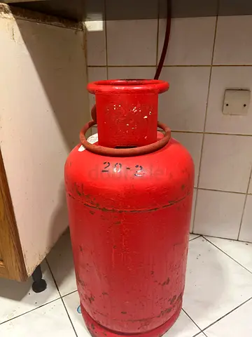 Red LPG Gas Cylinder 20kg - Used