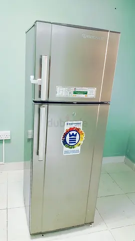 Westpoint Family Size Fridge
