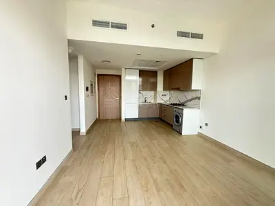 Vastu Unit | Boulevard Facing | Bright